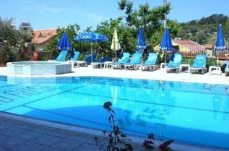 Red Rose Hotel Ολουντενίζ Εξωτερικό φωτογραφία